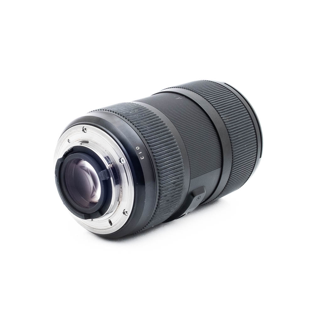 Sigma 16-35mm f18 DC Nikon-1 Sigma 18-35mm f/1.8 Art DC HSM Nikon F DX - Käytetty