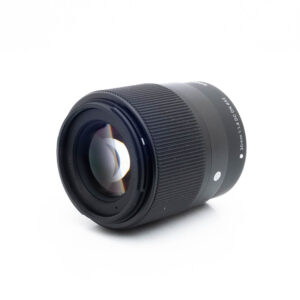 Sigma 30mm f14 DC DN EF-M-2 Sigma 30mm f/1.4 DC DN C Canon EF-M - Käytetty
