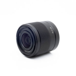 Sony 28mm f2-2 Sony FE 28mm f/2 - Käytetty