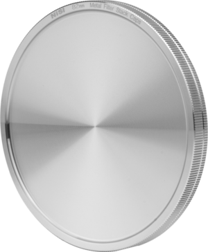 Close-up of a metal, circular NiSi filter with 82 mm caps with fine ridges on the edge and a smooth brushed surface; label on the edge.