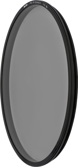 800q-01_115209 A round, dark-coloured NiSi Filter Circular for S6 ND64+CPL (6-stop) filter, with a thin black border, stands upright against a light grey background.