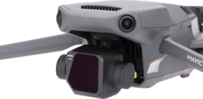 800q-01_118279 A close-up of the grey DJI Mavic 3 drone, fitted with a Nisi Filter ND16 filter, highlighting its advanced camera, gimbal and improved lens and sensor technology.