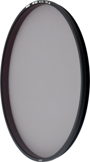 800q-01_119199 The NiSi Filter Circular for S6 Circular Polariser True Colour CPL plate filter features a thin, black circular frame with translucent glass and small white text on the edge, visible against a plain background.