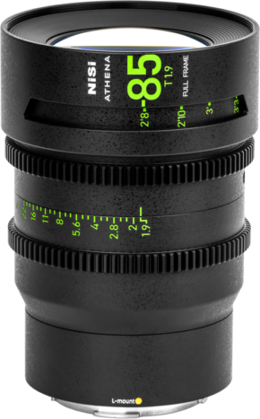 800q-01_126403 NiSi Cine Lens Athena Prime 85mm T1.9 L-Mount -objektiivissa on musta runko, kuvioidut tarkennus- ja aukkorenkaat sekä vihreät merkinnät etäisyyttä ja aukkoarvoja varten.