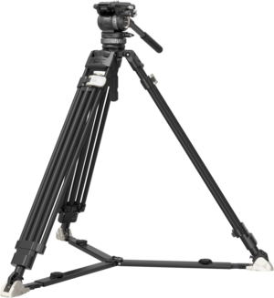 800q-01_127425 SmallRig 4465 Pro Video Carbon Tripod Kit with AD-PRO8 Fluid Head, jossa on säädettävät jalat, panorointikahva ja vakauttava levitin, on kuvassa tasaisella pinnalla valkoista taustaa vasten.