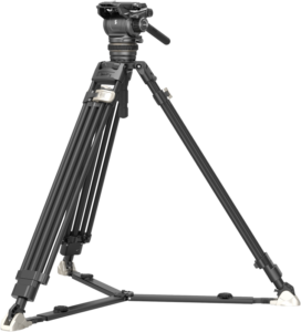 800q-01_128020 SmallRig 4463 Heavy-Duty Carbon Fiber Tripod Kit AD-120, jossa on säädettävä panorointikallistuspää, levitysjalat ja vankat metallinivelet, seisoo vaalealla pinnalla.