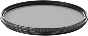 NiSi Filter Circular Polarizer Pro Nano HUC 105mm -pyöröpolarisaatiosuodin lähikuvassa näkyy sen ohut, musta, harjattu metallikehys ja läpinäkyvä lasikeskus valkoista taustaa vasten.