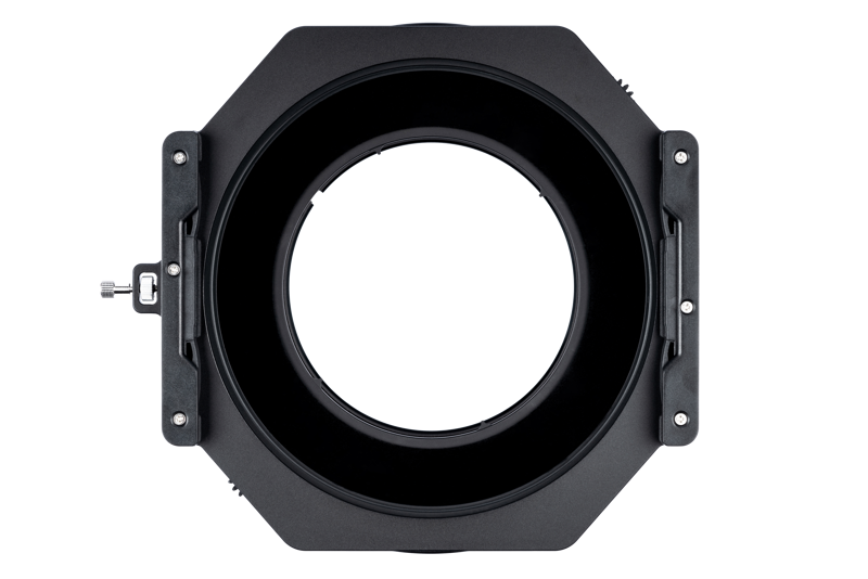 NiSi Filter Holder S6 Kit True Color for Sony 12-24mm f/2.8 GM -levysuodin pidike on musta kahdeksankulmainen kahdeksankulmainen suodattimen pidike, jossa on suuri keskiaukko, kuvattuna edestä valkoista taustaa vasten.