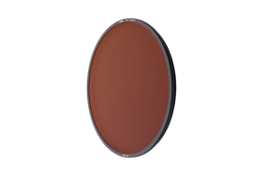800q-109177 The NiSi Filter S5 Circular ND8 (for S5 Holder) – a circular polarising filter, which is a round, reddish-brown lens filter with a black metal frame, shown in a vertical position and tilted slightly to the right against a white background.