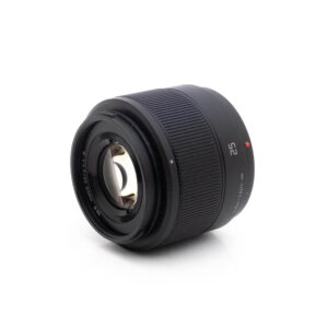 Lumix 25mm f17-2 Panasonic Lumix 25mm f/1.7 - Käytetty