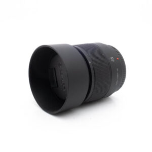 Lumix 25mm f17-3 Panasonic Lumix 25mm f/1.7 - Käytetty