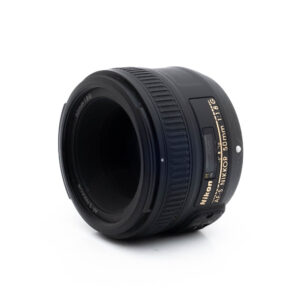 Nikon 50mm f18G -2 Nikon AF-S Nikkor 50mm f/1.8 G - Käytetty