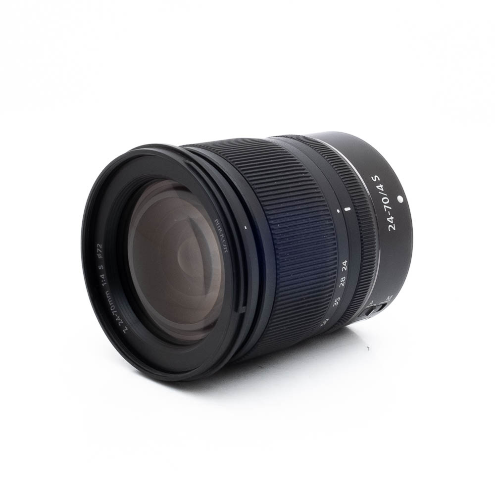 Nikon Z 24-70mm r4 S-2 Nikon Nikkor Z 24-70mm f/4 S - Käytetty
