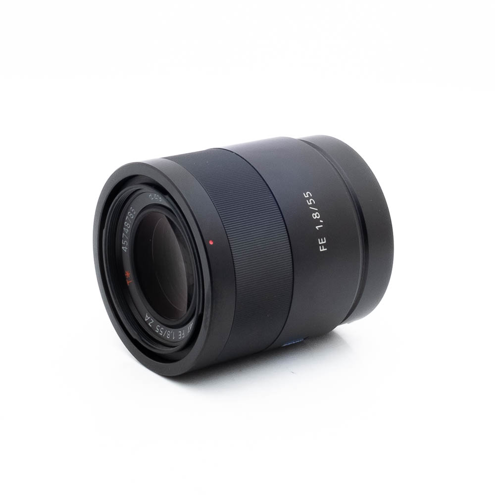 Sony FE Sonnar T* 55mm f/1.8 ZA - Käytetty