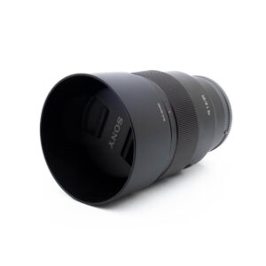 Sony 85mm f18-3-3 Sony FE 85mm f/1.8 - Käytetty