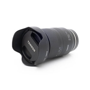 Tamron 28-75mm f28 Di III RXD-3 Tamron 28-75mm f/2.8 Di III RXD Sony E - Käytetty