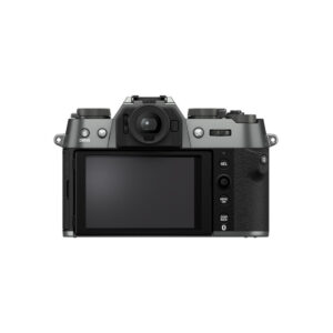 X-T50CS2 Fujifilm X-T50 -järjestelmäkamera, harmaa, näkyy takaa LCD-näytöllä, etsimellä ja ohjauspainikkeilla hopean ja mustan rungon päällä valkoista taustaa vasten.