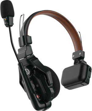800q-01_124792 The Hollyland Solidcom C1 Pro Wireless Stereo Master headphones come in black and brown and feature a padded headband, boom microphone, visible control buttons and both ear cups when viewed from an angle.