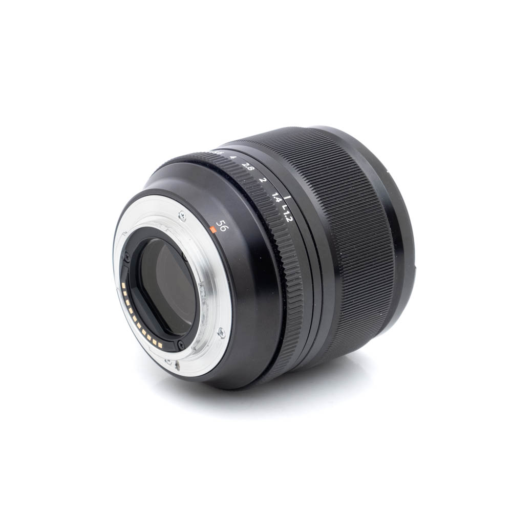 Fujifilm Fujinon XF 56mm f/1.2 R - Käytetty