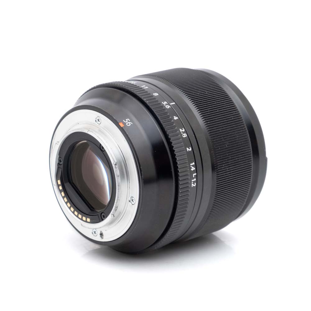 Fujifilm Fujinon XF 56mm f/1.2 R - Käytetty