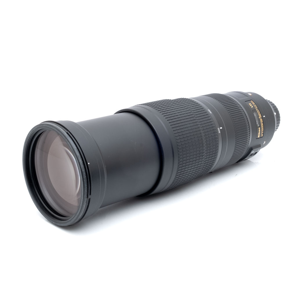 Nikkor 200-500mm f5.6ED-2 Nikon AF-S Nikkor 200-500mm f/5.6E ED VR - Käytetty