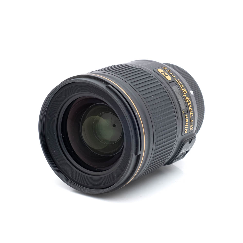 Nikkor 28mm f1.8 G-2 Nikon AF-S Nikkor 28mm f/1.8 G - Käytetty