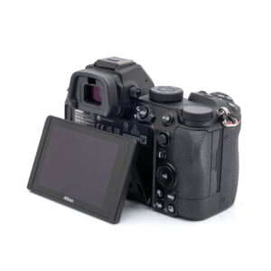 Nikon Z5-3 Nikon Z5 (K5, SC 2500) - Käytetty