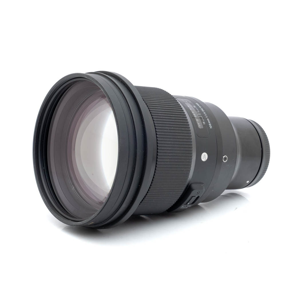Sigma 105mm f1.4 Sony-2 Sigma 105mm f/1.4 Art Sony-E (ALV 24%, Kunto K5, Takuu 6kk) - Käytetty