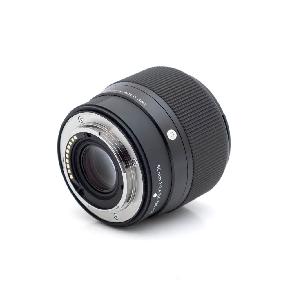 Sigma 56mm f/1.4 DC DN C Fuji XF (Kunto K5, sis.ALV24%) - Käytetty