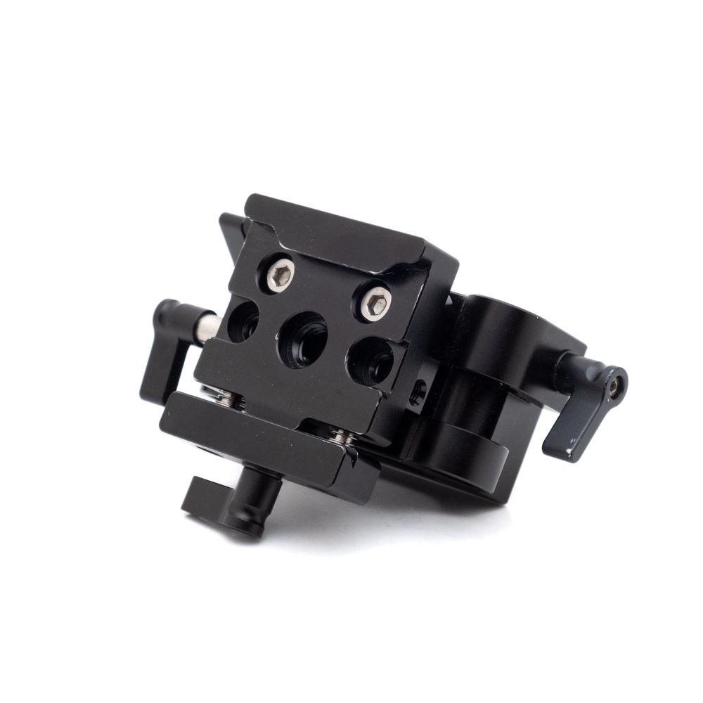 Smallrig 2092B-2 SmallRig 2092B Universal 15mm Rail Support System Baseplate (sis.ALV24%) - Käytetty