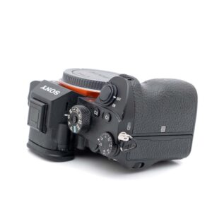 Sony A7R III-4 Sony A7R III (SC 17500) – Käytetty
