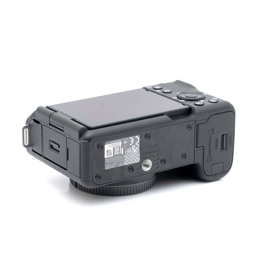 Sony ZV-E1 (Kunto K4.5, Takuu 6kk) – Käytetty