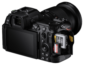 Z6III_slots Nikon Z6 III + Nikkor Z 24-120mm f/4 S