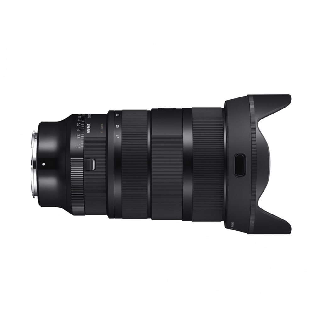 Sigma 28-45mm f/1.8 DG DN Art -objektiivi,  Sony E