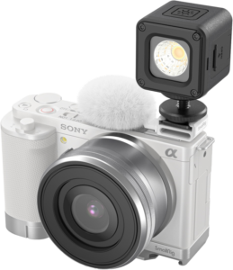 800q-03_128451 SmallRig 4734 Cold Shoe Adapter with Furry Windscreen for Sony ZV series cameras (white)