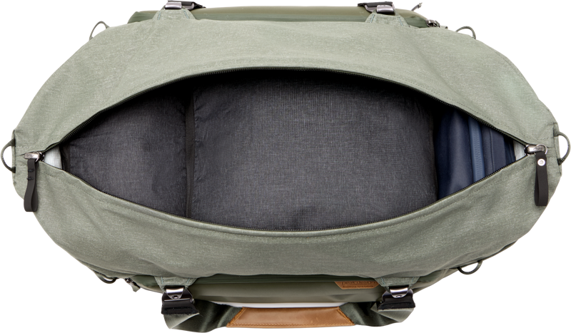 800q-05_128359 Peak Design Travel Duffel 50L - Sage