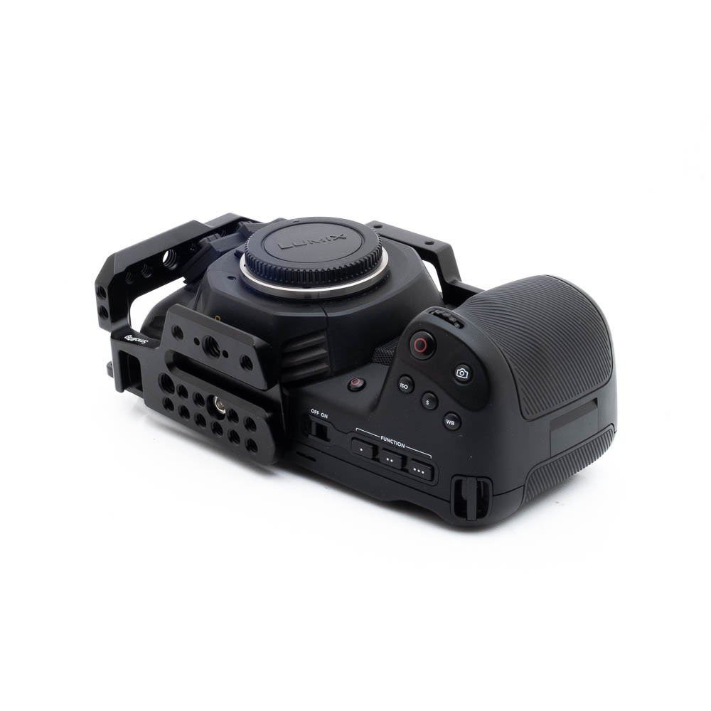 Blackmagic Pocket Cinema Camera 4K (sis.ALV24%) - Käytetty