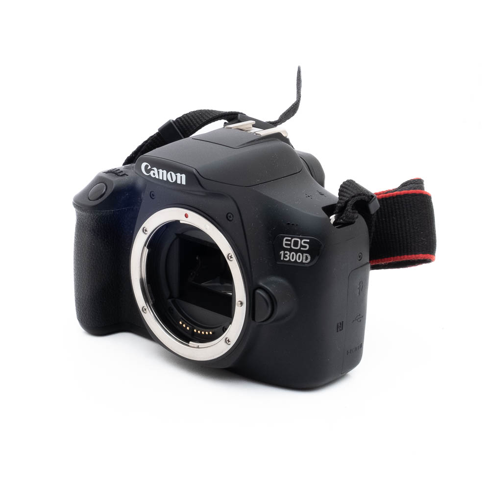 Canon EOS 1300D (SC 17500) - Käytetty