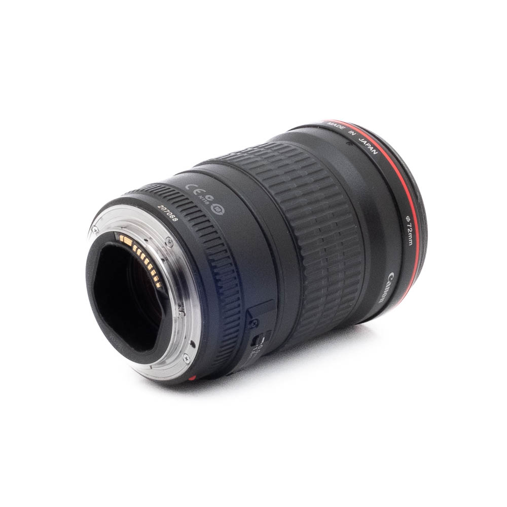Canon EF 135mm f/2 L USM (sis.ALV24%) - Käytetty