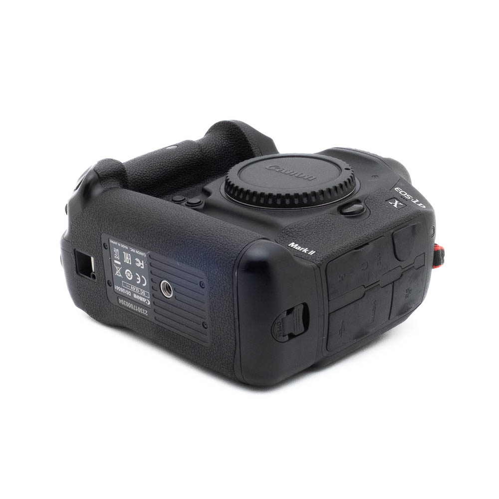 Canon EOS 1DX Mark II (SC 30000, sis.ALV24%) - Käytetty
