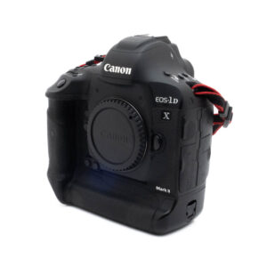 Canon EOS 1DX Mark II (SC 30000, sis.ALV24%) - Käytetty