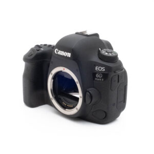 Canon 6D Mark II-4 Canon EOS 6D Mark II (SC 24000, sis.ALV24%) - Käytetty