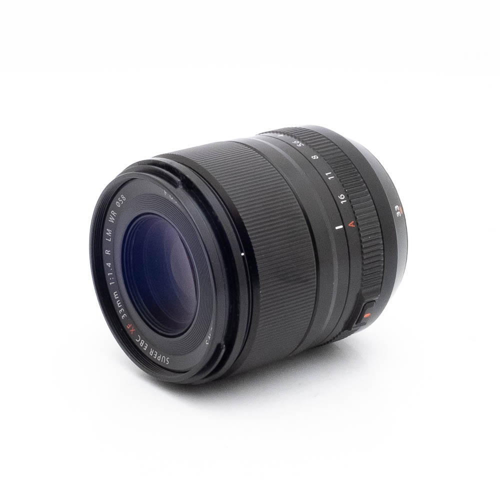 Fuji 33mm f14 R LM WR-2 Fujifilm Fujinon XF 33mm f/1.4 R LM WR (Kunto K5) - Käytetty