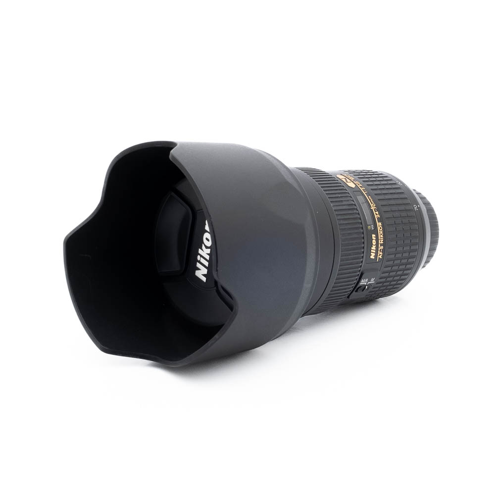 Nikon 24-70mm f28G ED-3-2 Nikon AF-S Nikkor 24-70mm f/2.8 G ED - Käytetty