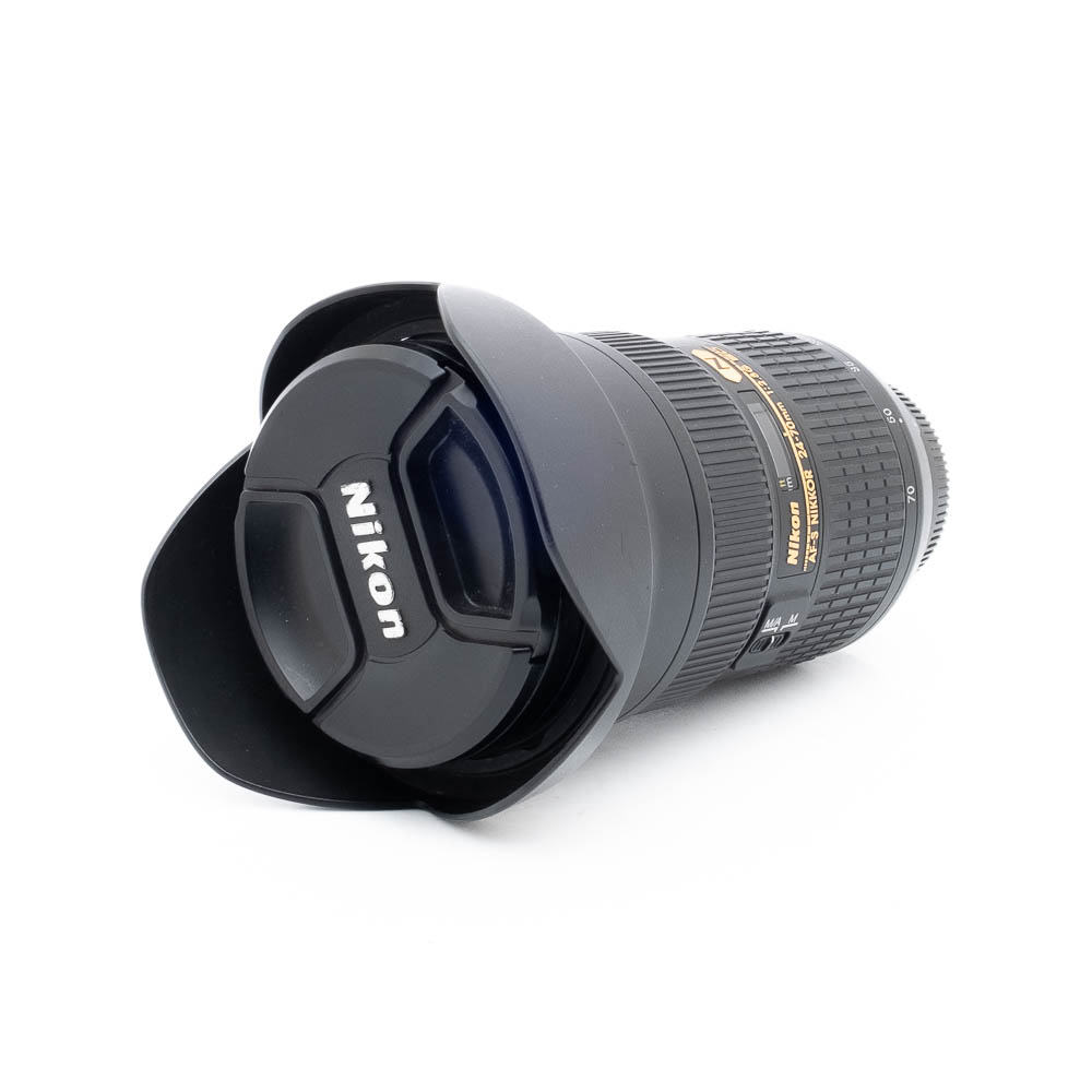 Nikon 24-70mm f28G ED-3 Nikon AF-S Nikkor 24-70mm f/2.8 G ED - Käytetty
