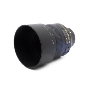 Nikon 85mm f18G-3 Nikon AF-S Nikkor 85mm f/1.8 G (Kunto K5) - Käytetty
