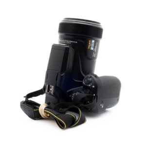 Nikon P1000 (Kunto K5) - Käytetty