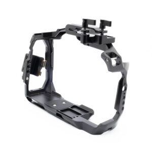 Smallrig BlackMagic 6k Cage-1 SmallRig 3270 Cage for BMPCC 6K Pro + Tarvikkeet - Käytetty