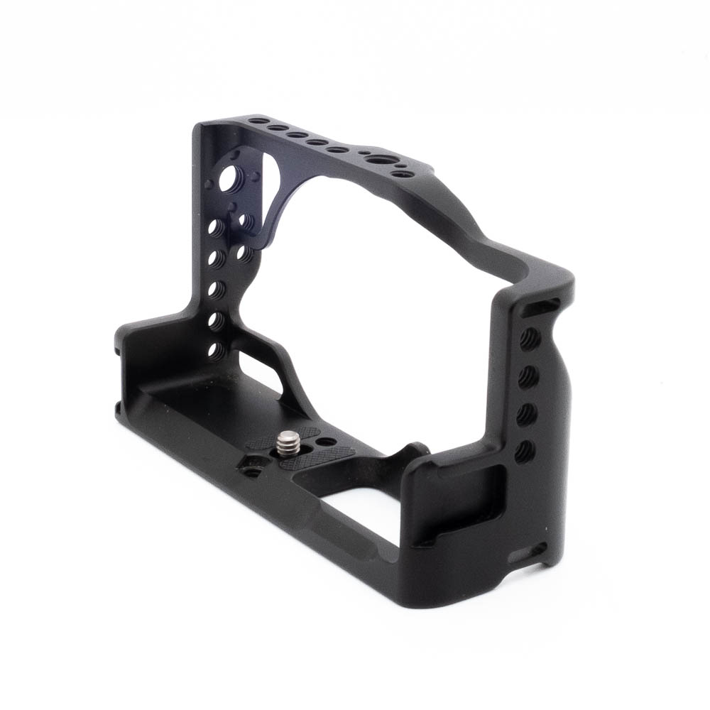 Smallrig cage M6 II-1 Cage for Canon EOS M6 Mark II (sis.ALV24%) - Käytetty