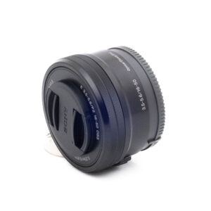 Sony 16-50mm f35-56 PZ-3-2 Sony E PZ 16-50mm f/3.5 - 5.6 OSS (Kunto K5) - Käytetty